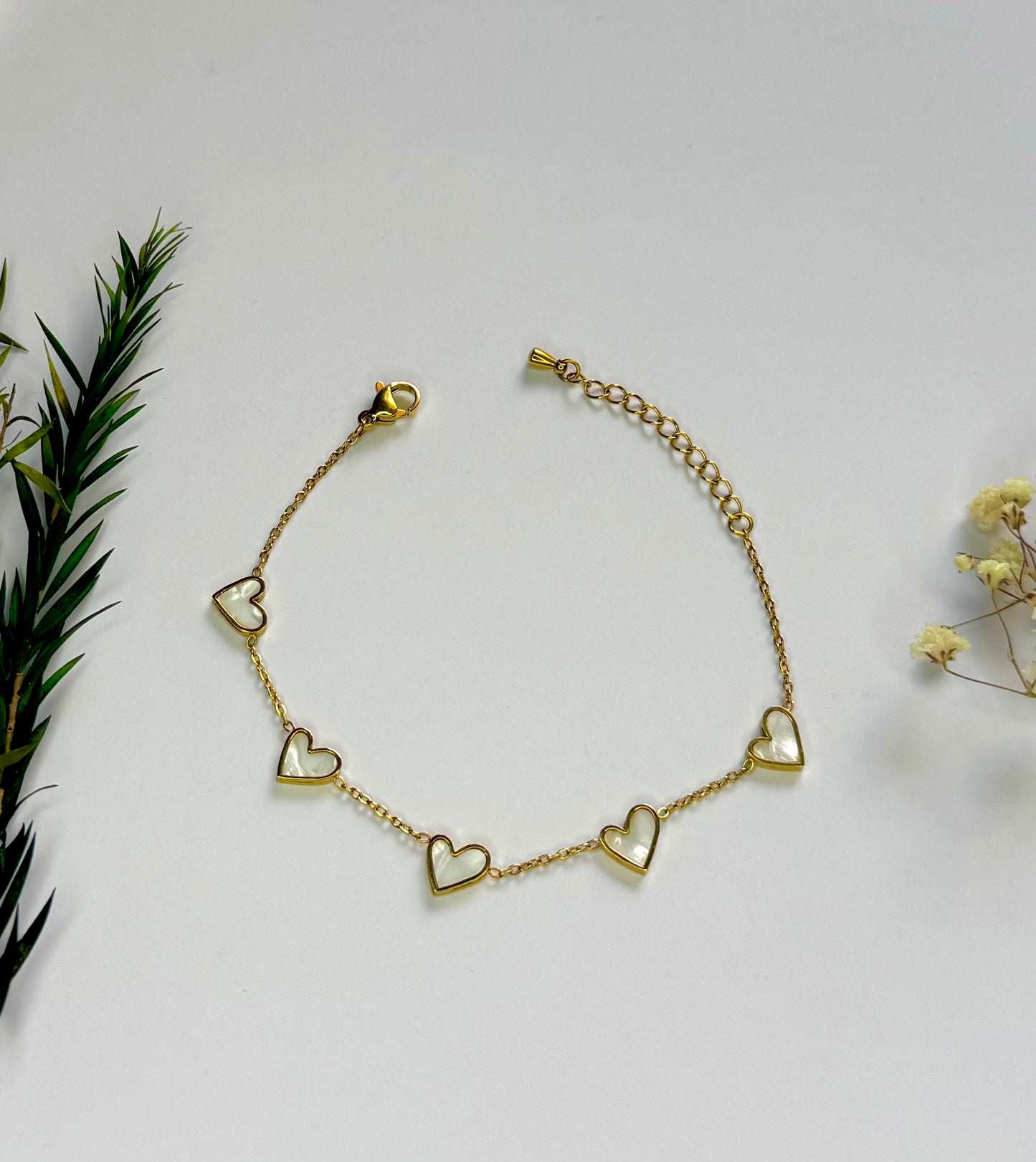 Pulsera Corazones Madreperla