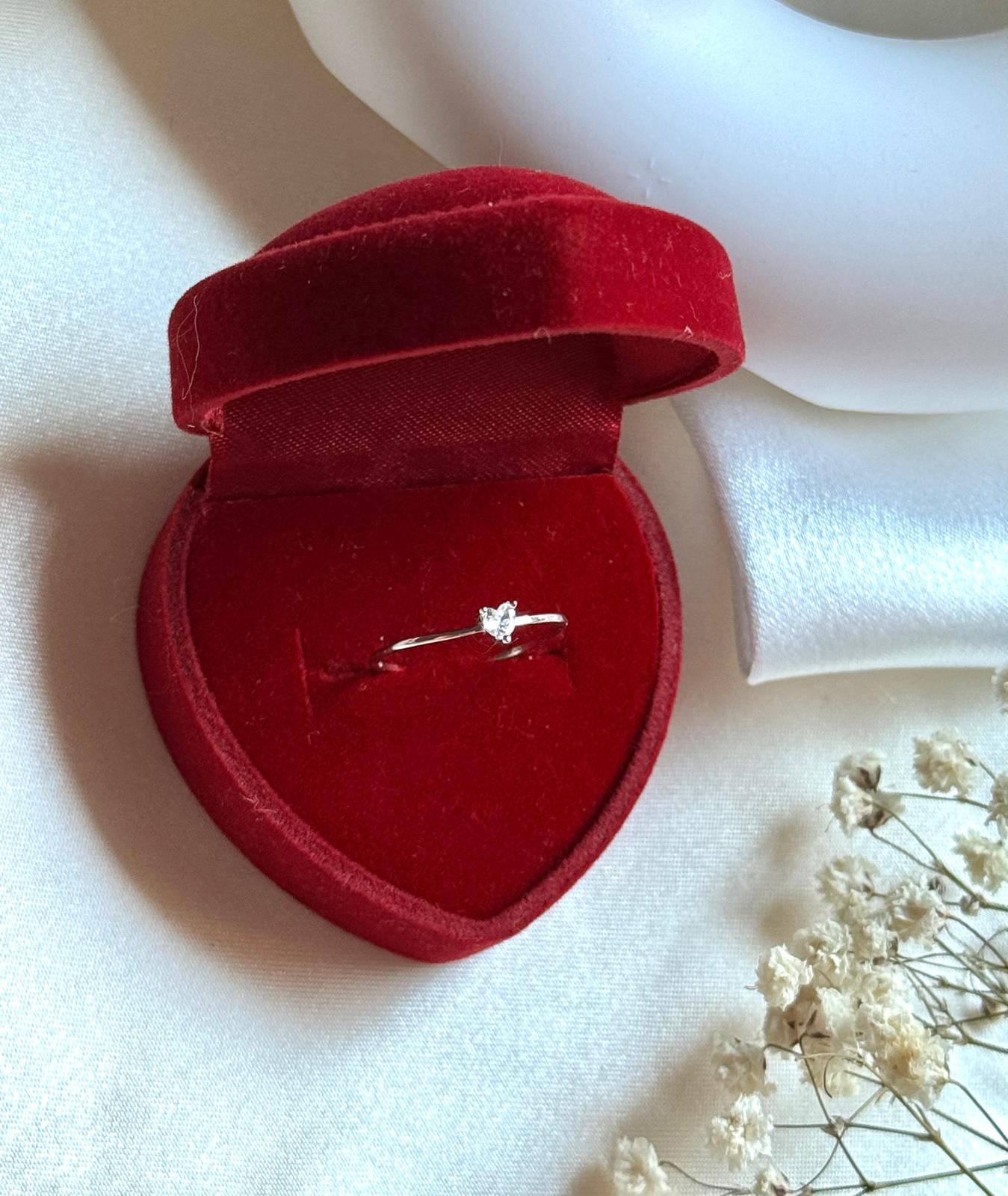 Anillo Aveline