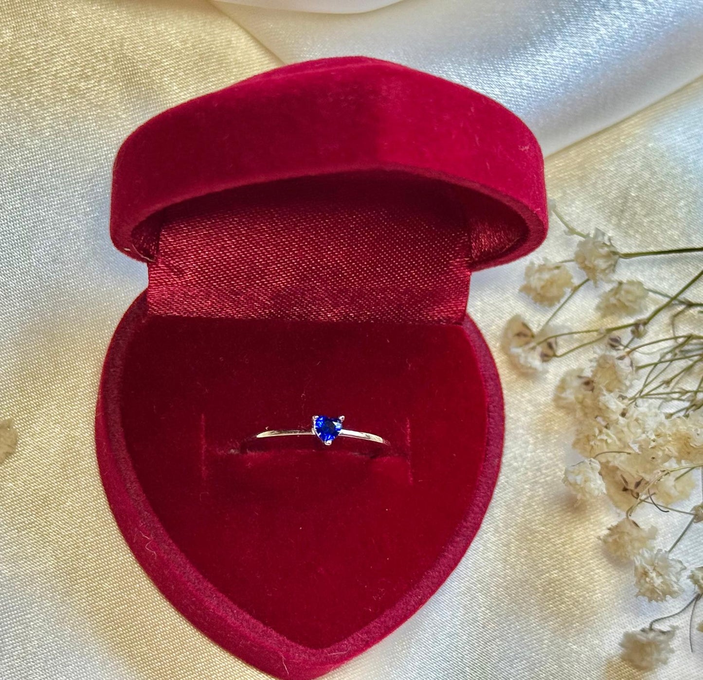 Anillo Aveline
