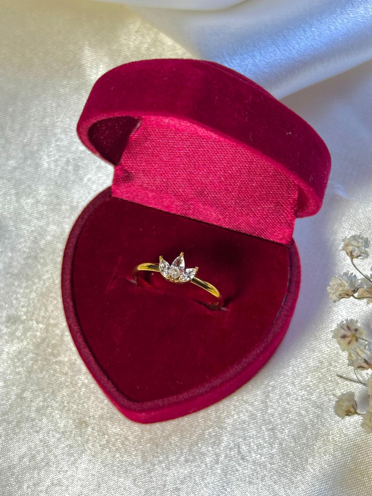 Anillo Amélisse