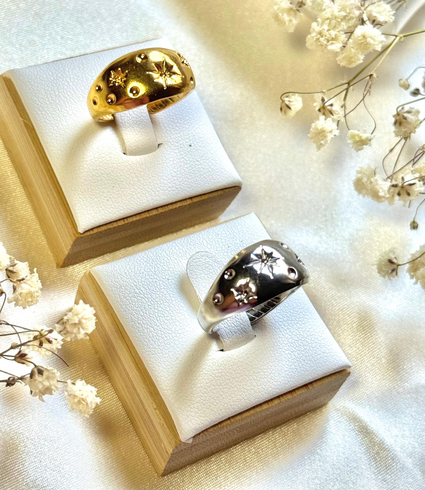 Anillo Ocho Estrellas